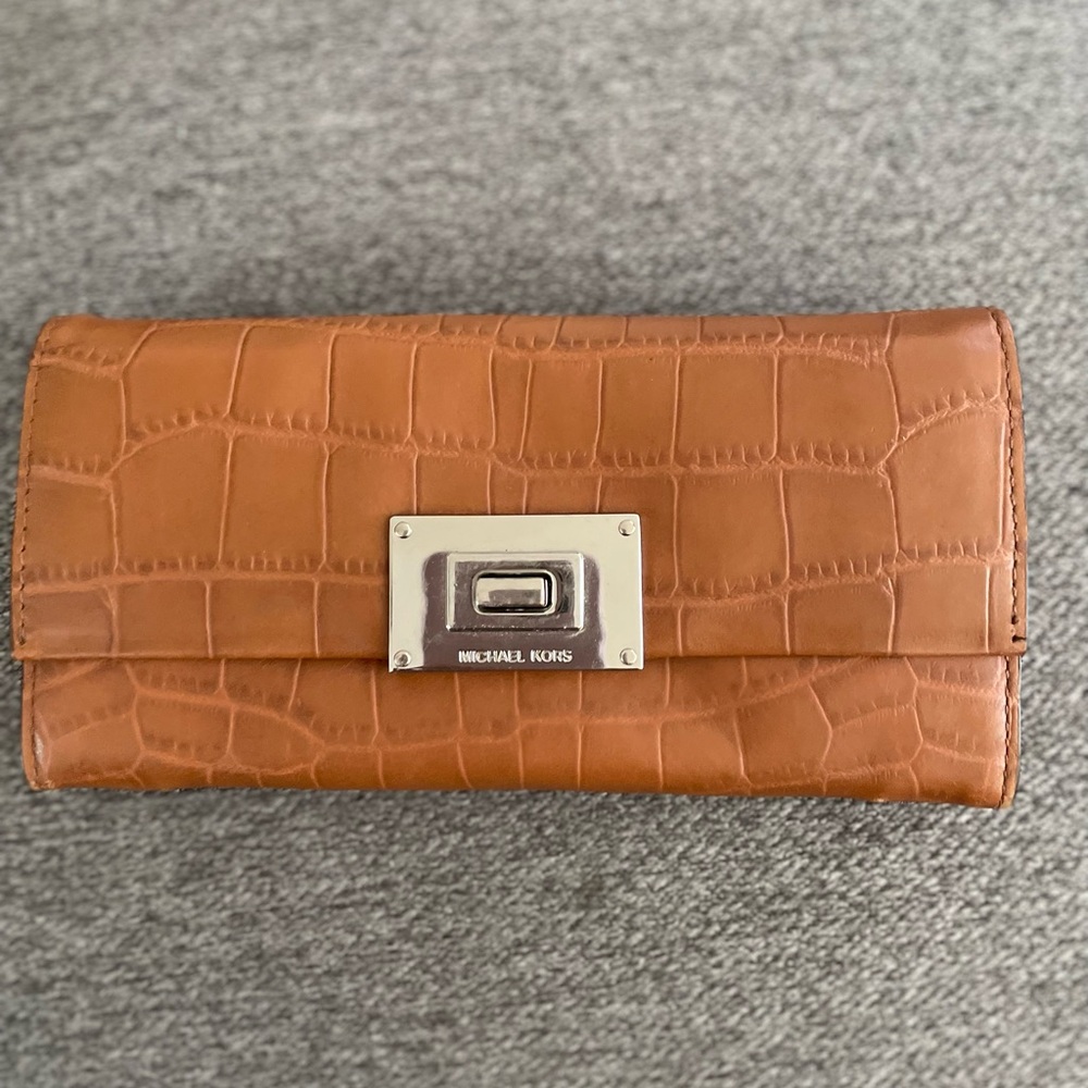 Michael Kors brown wallet